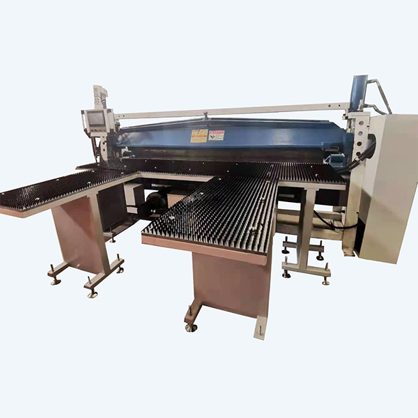TYB-2600型液压折边机